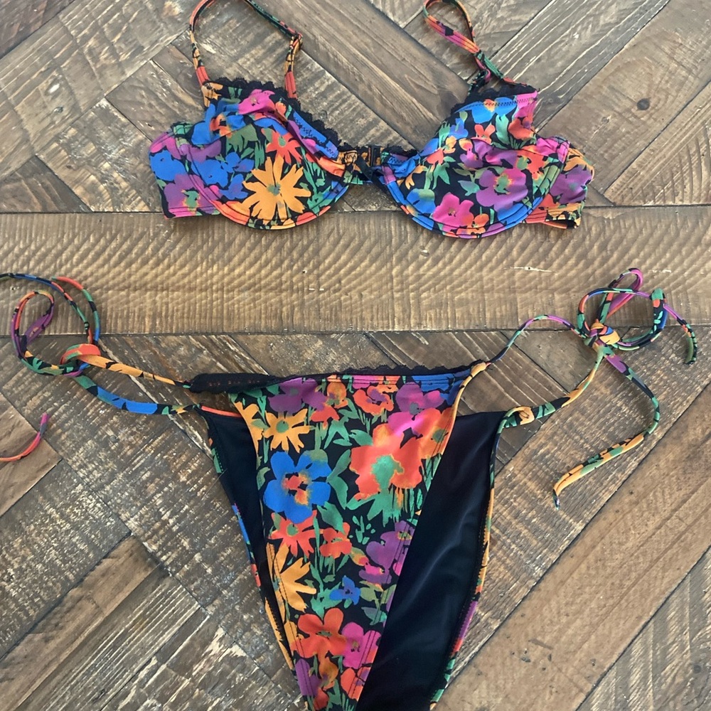 PacSun Multicolor Floral Bikini